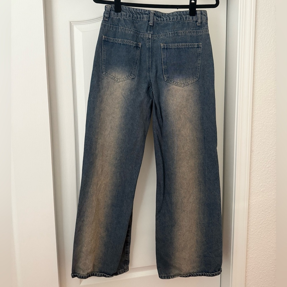 Edikted Raelynn Washed Low Rise Heans - Picture 2 of 3